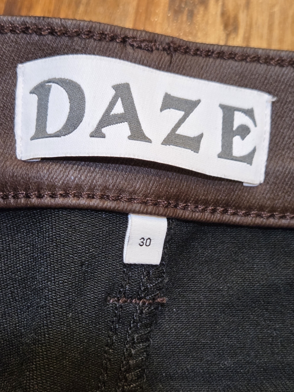 Daze Women Pants Size 30 Brown Faux Leather High Waist Crop Flare Neutral Boho - Picture 2 of 8